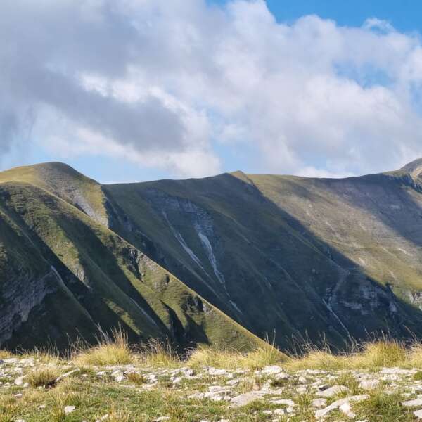 ANDAR PER CRESTE: LA SIBILLA TRA NATURA E LEGGENDA